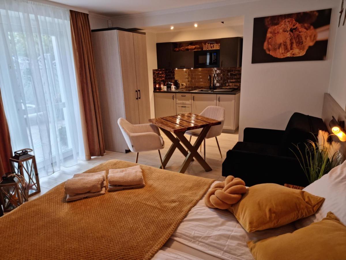 Bed and Breakfast Ambre Mare - Wypoczynek Pod Palmami Pobierowo Exterior foto